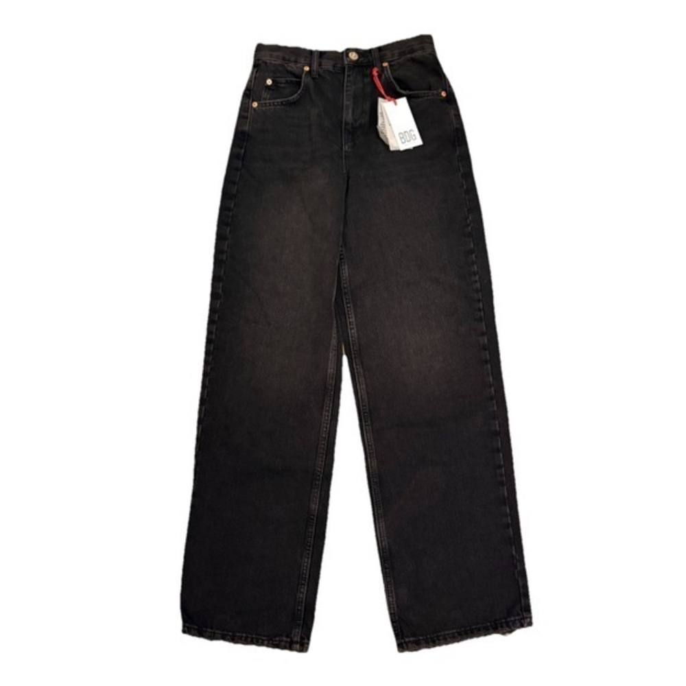 NWT BDG Black Boyfriend High Rise Jeans Relaxed Fit Distressed